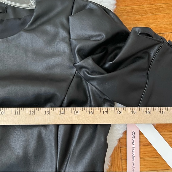 AQUA faux leather top black short sleeve Size Small - Picture 10 of 12